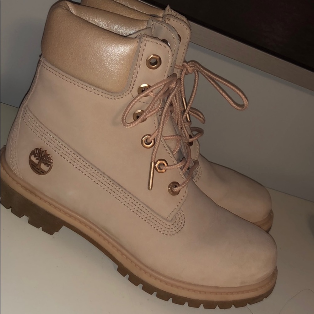 pink timberlands